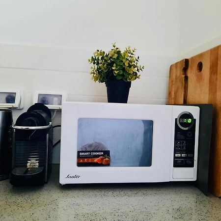 Jaffa Guesthouse Тел Авив Екстериор снимка