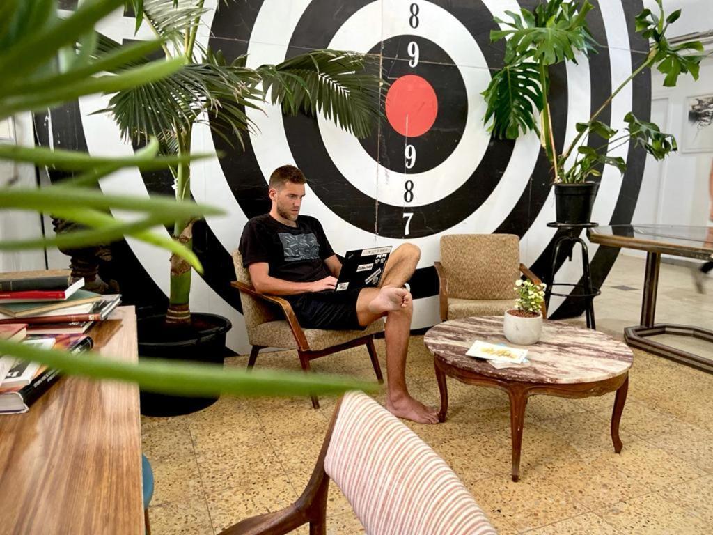 Jaffa Guesthouse Тел Авив Екстериор снимка