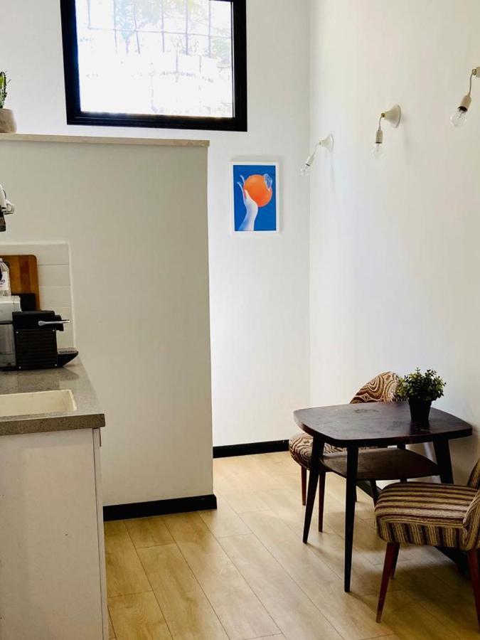 Jaffa Guesthouse Тел Авив Екстериор снимка